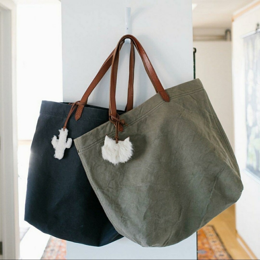 Madewell shearling leather cactus bag tag